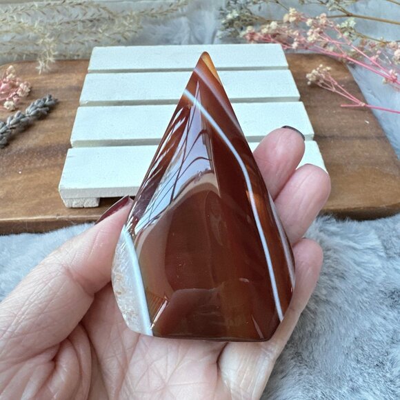 New Carnelian Flame/Free Form - Picture 2 of 7